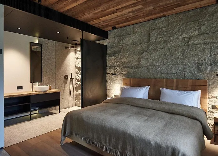 Enhotel